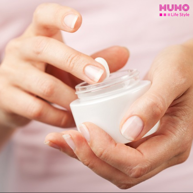 ময়েশ্চরাইজার ব্যবহারের উপকারিতা ও সাবধানতা