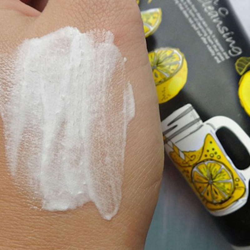 3W Clinic Vitamin C Foam Cleansing 100 ml - Image 4