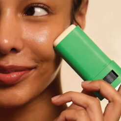 Alternative view of Haruharu Wonder Black Bamboo Daily Soothing Sun Shield 20g