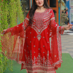 Alternative view of Exclusive Pakistani Three-Piece Collection 2025