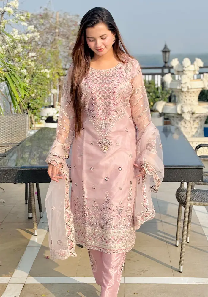 Exclusive Pakistani Unstitched Three-Piece Collection 2026 - Image 7